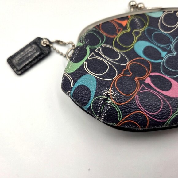 Vintage Coach Navy Optic C Rainbow Coin Pouch Bag Kiss Lock Close READ - Picture 2 of 13